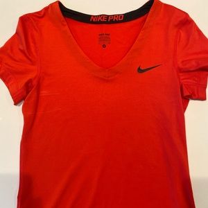 Nike T-Shirt Size S